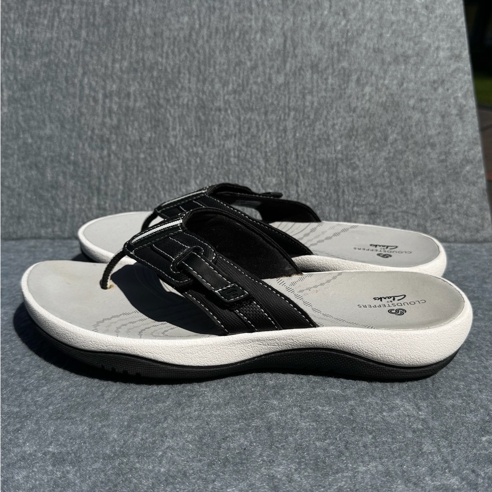 Clark’s Cloudsteppers Breeze Reyna Flip-Flop Sandals Black White Size 8 - Picture 3 of 10